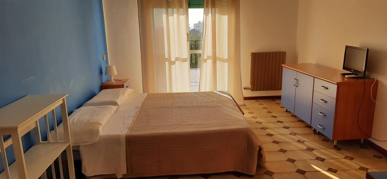 Il Borgo Degli Ulivi Resort Pietra Ligure Buitenkant foto