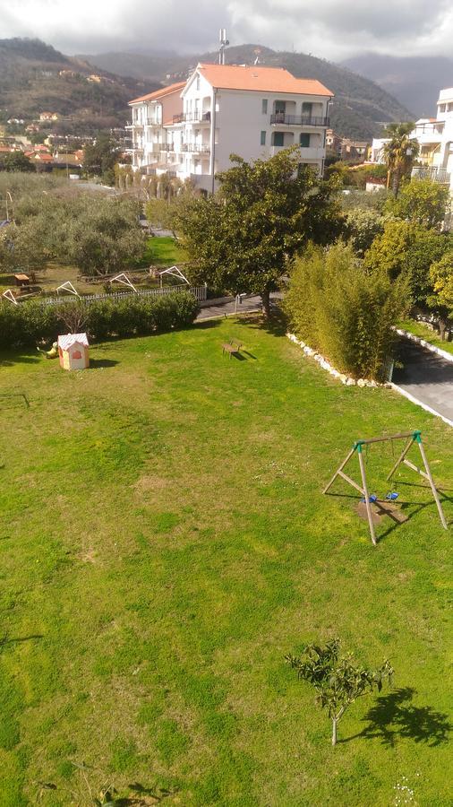 Il Borgo Degli Ulivi Resort Pietra Ligure Buitenkant foto